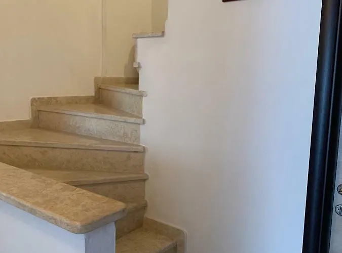 Rania House לימנאס